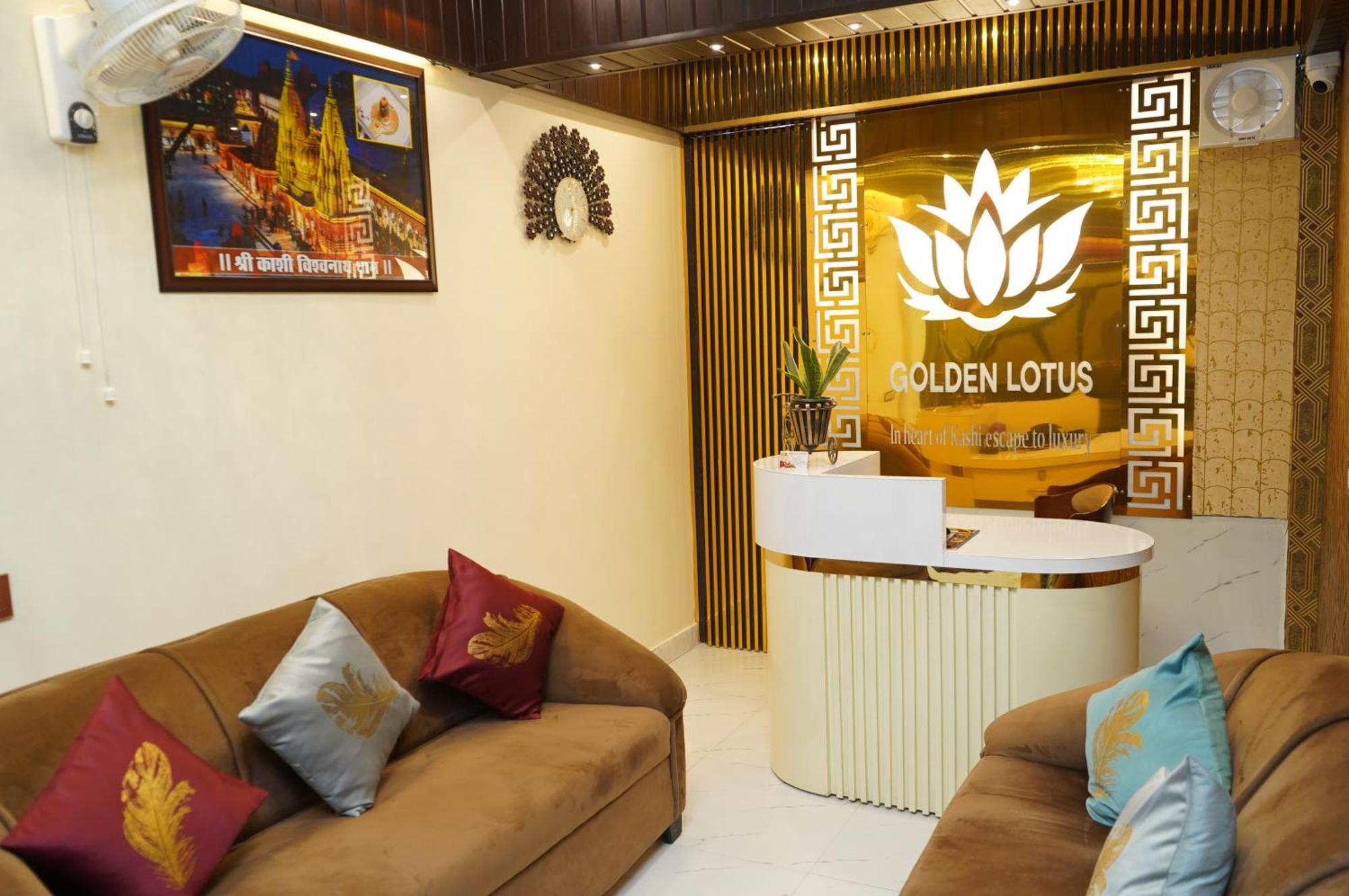 Golden Lotus Varanasi Hotel Exterior photo